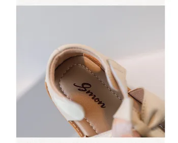 Eu18-30 Летние сандалии для девочек в новом стиле, дышащая пляжная обувь для малышей 1-3 лет, кожаная обувь принцессы на плоской подошве для девочек 4